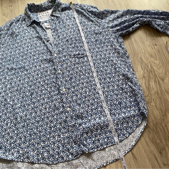 Frank & Eileen blue white flower print button down modal shirt size S - Picture 7 of 10